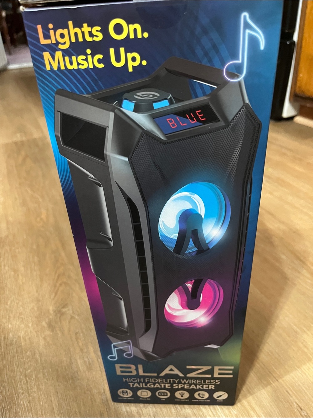 Blaze High-Fidelity Wireless Tailgate Speaker – Black with Purple Accents